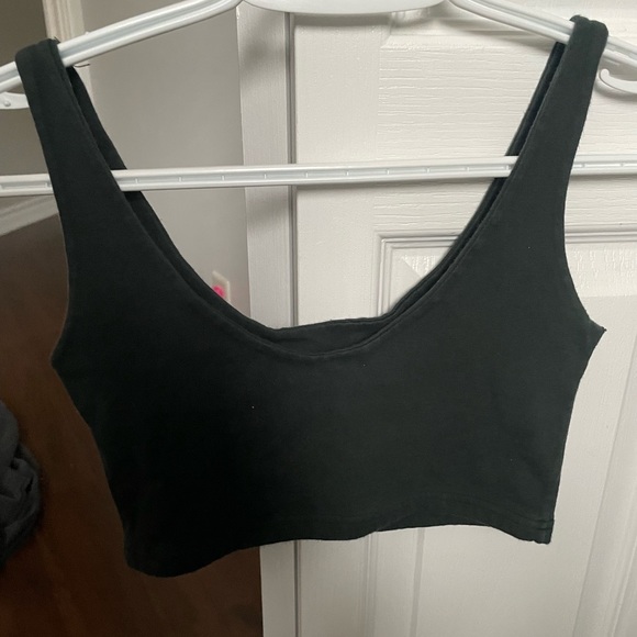 BRANDY MELVILLE LYDIA TANK - Picture 3 of 3